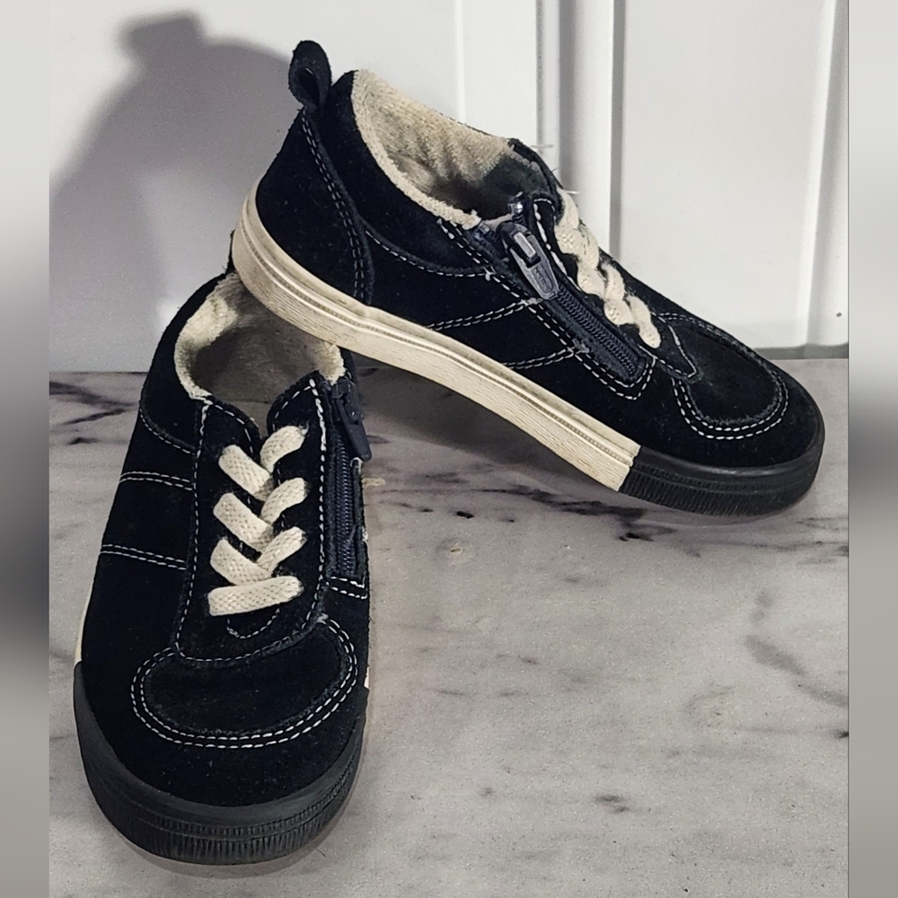 Zara kid's black suede zip up sneakers EU 23/US 7